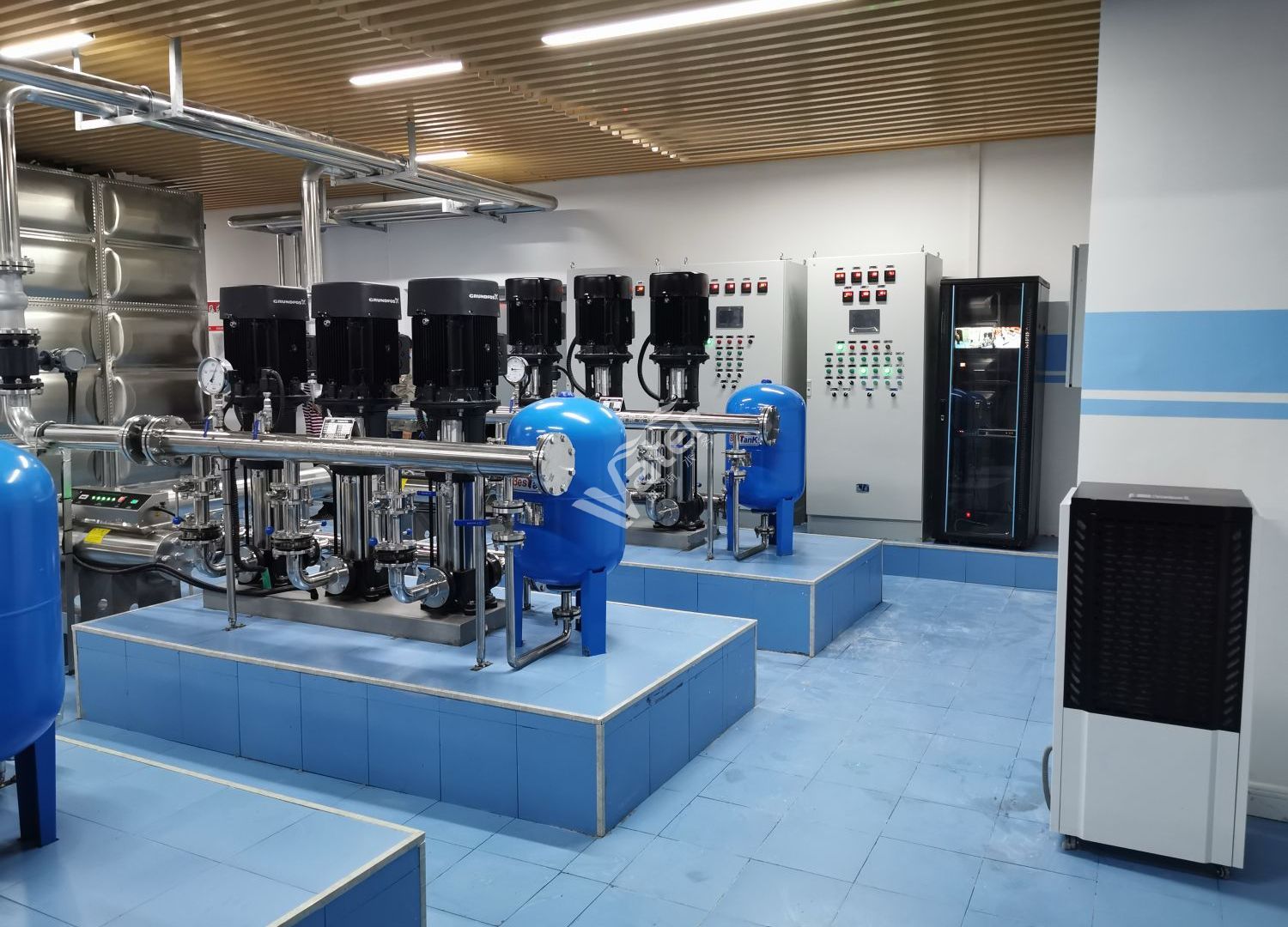 公司產(chǎn)品介紹：二次供水泵房